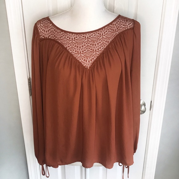 H&M Tops - H&M burnt orange blouse with lace bib, size 8